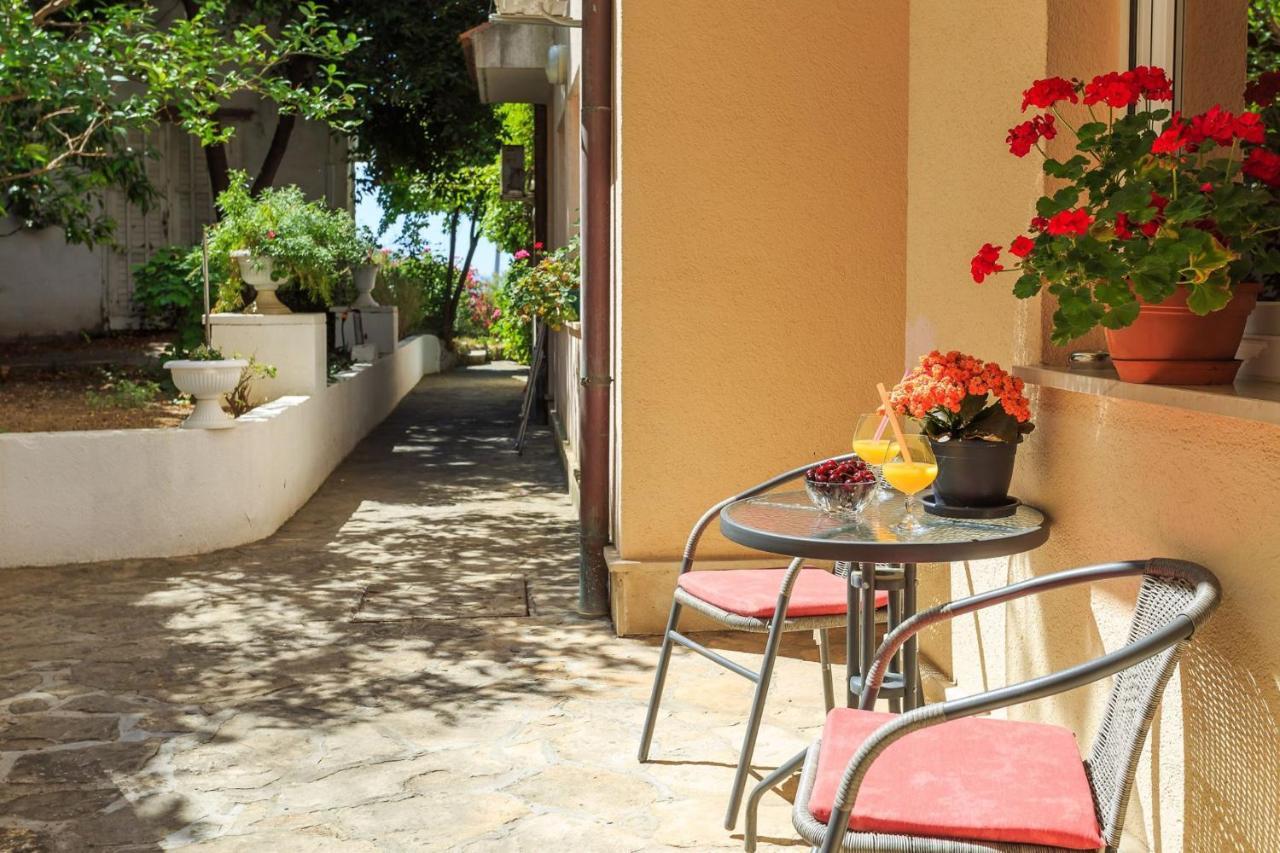 Apartments Zenta Спліт Екстер'єр фото