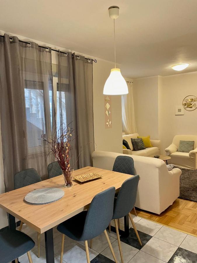 Apartments Zenta Спліт Екстер'єр фото